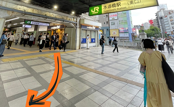 水道橋駅東口からPULSEジムへの道順1